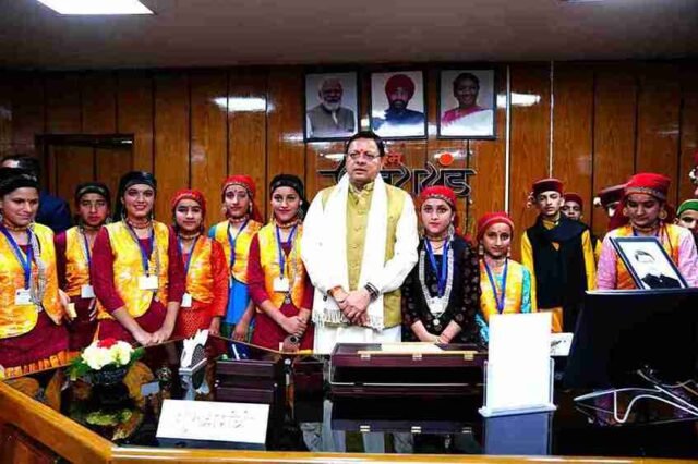 CM Photo 06 dt. 19 Feb, 2025_11zon