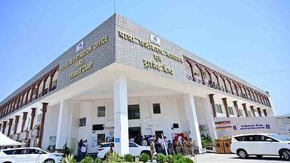 ri-shhakasha-tarajata-kapa-va-yatara-pajakaranae-kathara_00e836c8e57cf0cc1c1ad5de69fd59d8