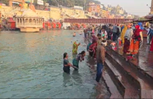पौष अमावस्या पर हरिद्वार में उमड़ा आस्था का सैलाब, गंगा घाटों पर भक्तिमय माहौल