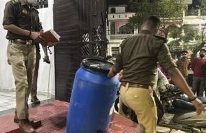 नीले ड्रम में मिली एक और लाश, 4 दिन से लापता था पैथोलॉजी संचालक