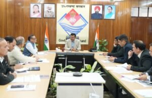 टिहरी झील को ग्लोबल टूरिज़्म डेस्टिनेशन बनाने की तैयारी तेज, मुख्य सचिव आनन्द बर्द्धन ने दिए निर्देश