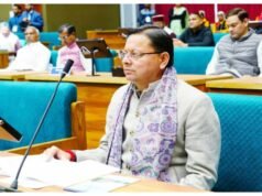 देवभूमि परिवार आईडी में मुखिया के तौर पर परिवार की वरिष्ठतम महिला सदस्य का नाम होगा