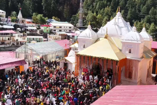 गंगोत्री धाम में प्रवेश से पहले पंचगव्य अनिवार्य, यमुनोत्री पर फैसला 24 मार्च को