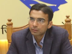 DM सविन बंसल सख्त, फीस वसूली पर लगेगी लगाम