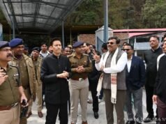 मुख्य सचिव ने भवाली-रातिघाट बाईपास और कैंचीधाम निर्माण कार्यों का किया निरीक्षण