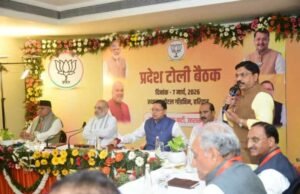 टोली बैठक मे शाह ने की संगठन के प्रमुख नेताओं से चर्चा, किया मार्गदर्शन