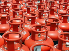 उत्तराखंड : प्रदेश में घरेलू गैस की पर्याप्त उपलब्धता, घबराने की जरूरत नहीं: खाद्य आयुक्त