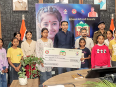 नवरात्र पर DM की पहल, 136 से अधिक बालिकाओं की शिक्षा को मिला नया जीवन