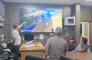 ऑरेंज अलर्ट पर प्रशासन हाई अलर्ट, डीएम का औचक निरीक्षण