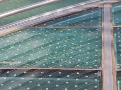 ऋषिकेश ग्लास ब्रिज में खामी ,उद्घाटन से पहले बजरंग सेतु में दरारें, लोगों की एंट्री रोकी