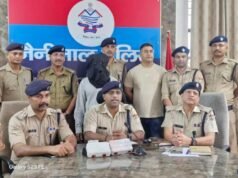 राजमिस्त्री बना चोर, 9 लाख की ज्वैलरी-नकदी बरामद