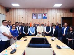 CM धामी से “India Digital Empowerment Meet” आयोजकों की मुलाकात