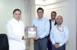 सीमांत इलाकों में व्यापार और इंफ्रा पर CM धामी सख्त