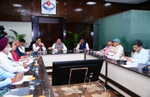 CM के निर्देश: शिकायतों का त्वरित समाधान सुनिश्चित करें