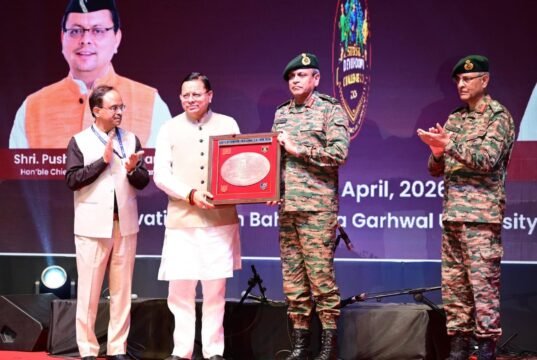 गढ़वाल विश्वविद्यालय में सूर्य देवभूमि चैलेंज का समापन, CM धामी शामिल