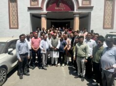 नगर निगम में बस्तीवासियों का प्रदर्शन, अतिक्रमण कार्रवाई रोकने की मांग