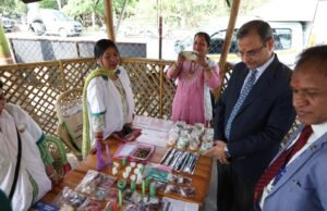 RBI गवर्नर संजय मल्होत्रा ने वित्तीय साक्षरता शिविर का किया दौरा