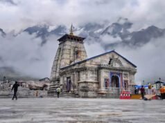 मौसम खराब: केदारनाथ यात्रा अस्थाई रूप से रुकी, गढ़वाल कमिश्नर ने दिए निर्देश