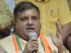 PM पर विवादित टिप्पणी पर सियासत तेज, कांग्रेस से माफी की मांग