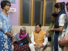 सीएम धामी: दिवंगत नागरिकों के घर पहुंचकर दी श्रद्धांजलि, परिजनों को बंधाया ढांढस
