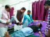 जिला अस्पताल पहुंचे सीएम धामी, मरीजों से मिलकर जाना स्वास्थ्य सेवाओं का हाल