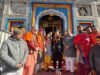 केदारनाथ धाम में VIP दर्शन पर बवाल, अडानी ने किया दर्शन और रोपवे परियोजना का लिया जायजा
