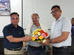 सूचना विभाग में शासकीय सेवा पूर्ण कर सेवानिवृत्त हुए सहायक निदेशक ललिता प्रसाद भट्ट को दी भावभीनी विदाई