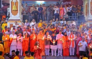 गंगा आरती में शामिल हुए सीएम धामी और बीजेपी राष्ट्रीय अध्यक्ष नितिन नवीन