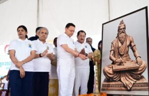 मुख्यमंत्री ने बनबसा में किया सामूहिक योगाभ्यास, योग को दैनिक जीवन का हिस्सा बनाने का किया आह्वान