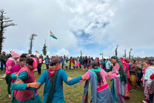 वीर चंद्र सिंह गढ़वाली स्मृति मेले में उमड़ा जनसैलाब, कोदियाबगड़ में दी गई श्रद्धांजलि