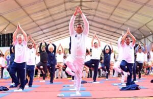 मुख्यमंत्री ने प्रदेशवासियों को दी ‘अंतरराष्ट्रीय योग दिवस‘ की शुभकामनाएं