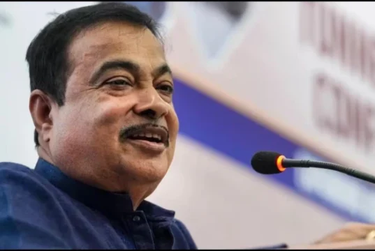 गडकरी के ‘नई पीढ़ी को जिम्मेदारी’ वाले बयान से सियासी हलचल तेज