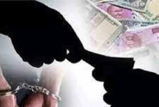 विजिलेंस का बड़ा एक्शन: 10 हजार रुपये घूस लेते सहायक कृषि अधिकारी गिरफ्तार, सब्सिडी फाइल आगे बढ़ाने के मांगे थे पैसे