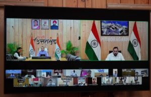 सीएम धामी का बड़ा निर्देश: 15 अक्टूबर तक हर हाल में गड्ढामुक्त हों प्रदेश की सभी सड़कें