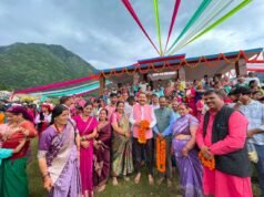 मुस्टिकसौड़ में गूंजा आस्था और परंपरा का संगम, ‘फुलोई थौलू’ मेले में उमड़ा श्रद्धा का सैलाब
