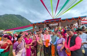 मुस्टिकसौड़ में गूंजा आस्था और परंपरा का संगम, ‘फुलोई थौलू’ मेले में उमड़ा श्रद्धा का सैलाब