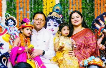 जन्माष्टमी पर पुलिस लाइन पहुंचे सीएम धामी, कार्यक्रम में किया प्रतिभाग