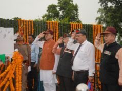 सीमांत क्षेत्र में शहीद स्मारक एवं विशाल तिरंगे का लोकार्पण, सीएम धामी ने वीर शहीदों को किया नमन