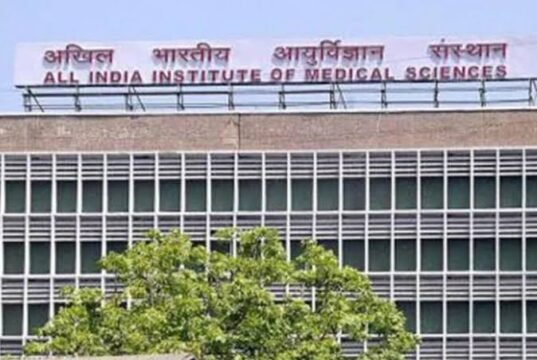 13 साल से सर्जरी का इंतजार, 15 वर्षीय तन्वी ने एम्स में तोड़ा दम; परिजनों ने लगाए लापरवाही के आरोप