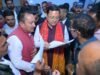 पैतृक गांव हड़खोला पहुंचे सीएम धामी, श्री हरि चंद देवता मंदिर में की पूजा-अर्चना